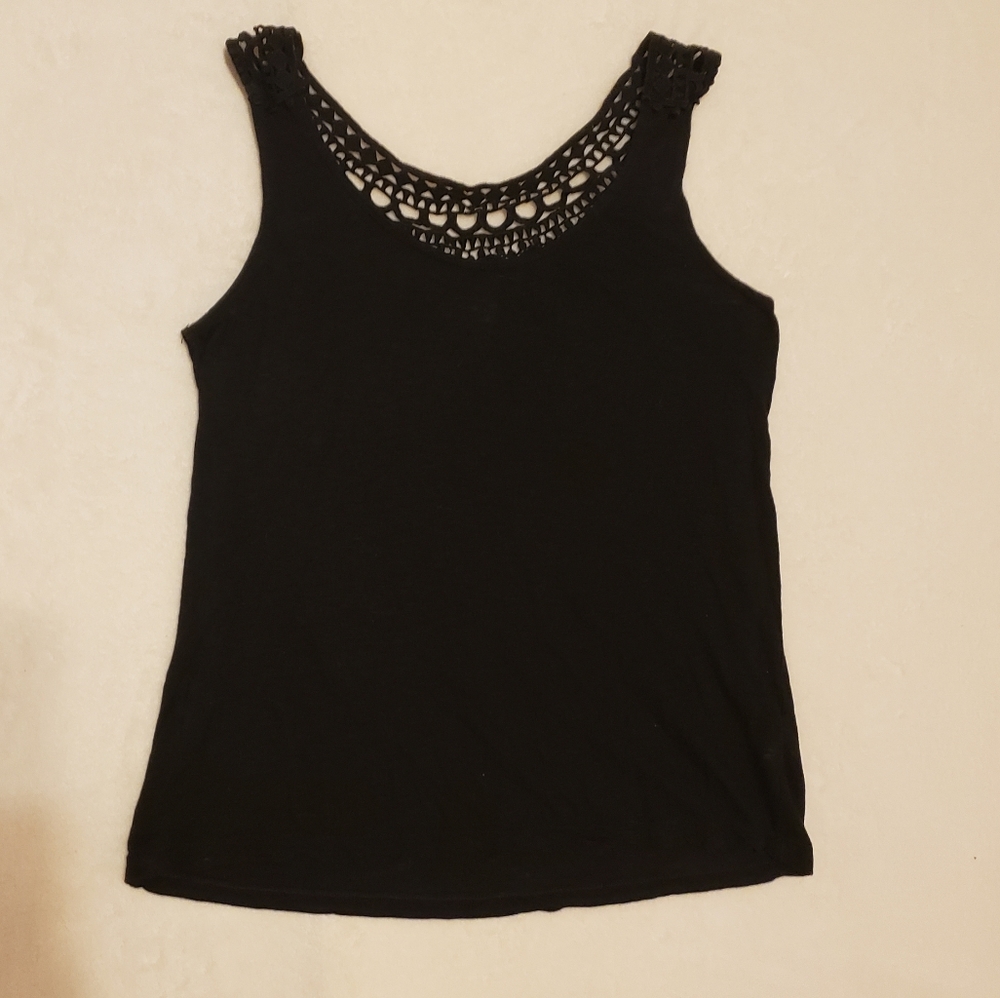 Old Navy top